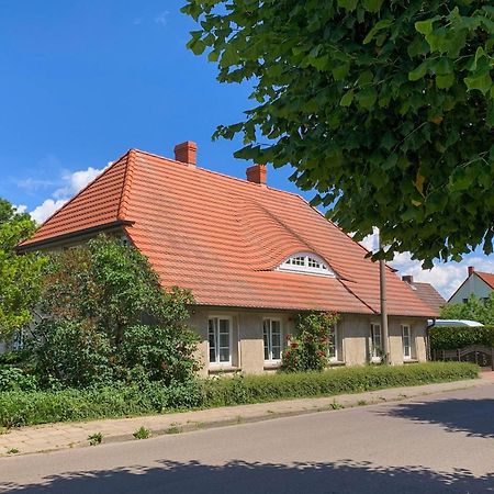 Ferienwohnungen Klein Kapelle Gingst Экстерьер фото